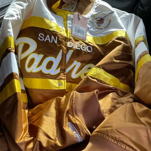 San Diego Padres Jacket - Picture 1 of 3